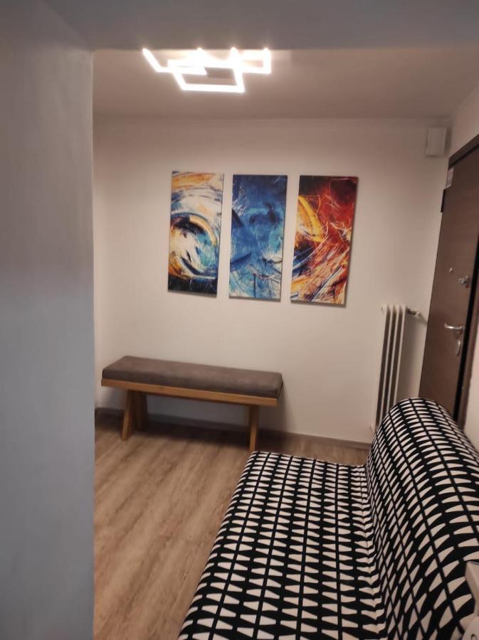 Stylish, Comfortable, Basement Loft-Like Apartment With Amenities Atina Dış mekan fotoğraf